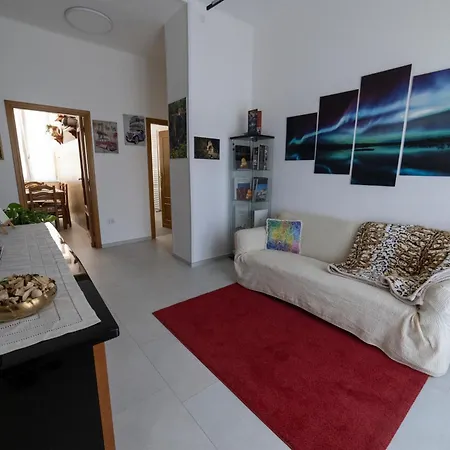 Aussiehome أسكولي بيتشينو